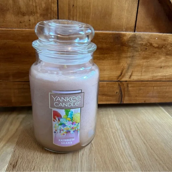 Yankee Candle Rainbow Shake 22oz Jar NEW - Picture 2 of 5